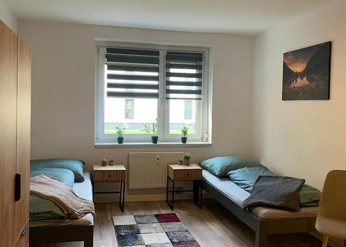 Moderne Naehe Goitzschesee アパート